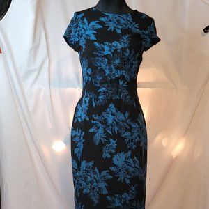 Love...ady Black Dress Blue Flowers Floral Poly/Spandex Great Stretch Size Large